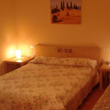Antica Loggia Hotel Фабриано Екстериор снимка